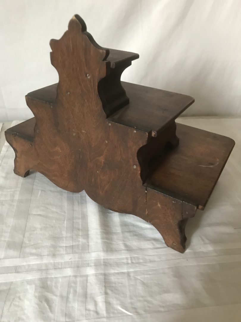 Présentoir en bois – Image 3